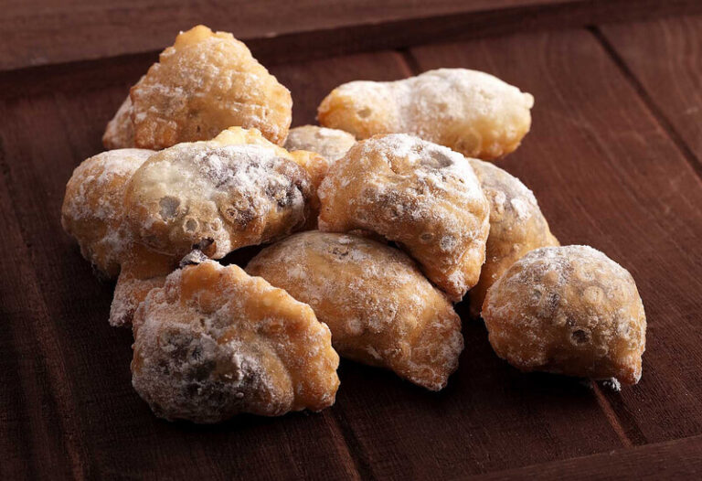 Calchoons, Abruzzo Traditional Christmas Dessert Tour